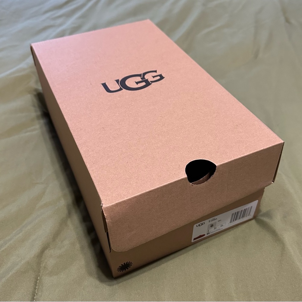 Ugg Tasman Slippers